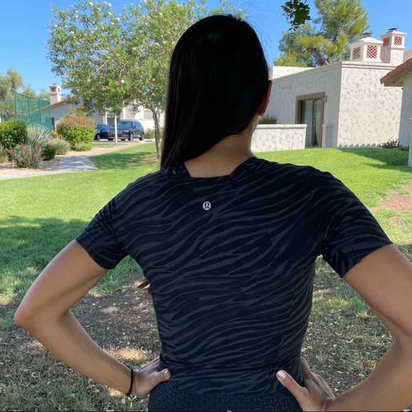 Lululemon Nulu Cropped Slim Yoga - Picture 7 of 11